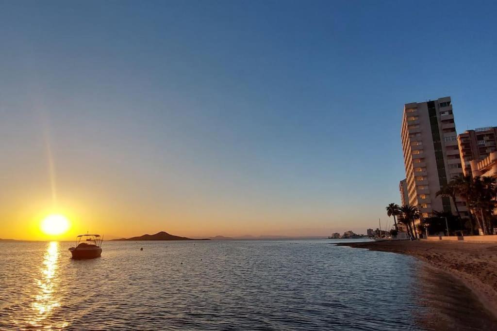 M&G Cozy Studio Apartment -Beachfront,Wifi,Aircon,Fullyequipped La Manga del Mar Menor Exterior photo