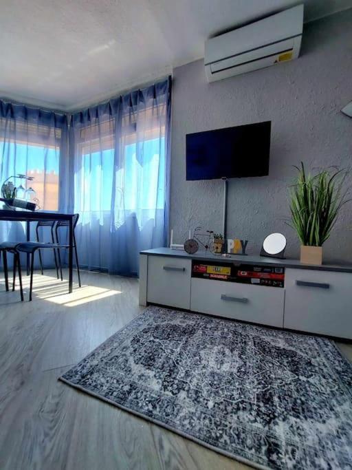 M&G Cozy Studio Apartment -Beachfront,Wifi,Aircon,Fullyequipped La Manga del Mar Menor Exterior photo