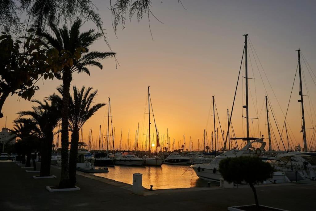 M&G Cozy Studio Apartment -Beachfront,Wifi,Aircon,Fullyequipped La Manga del Mar Menor Exterior photo