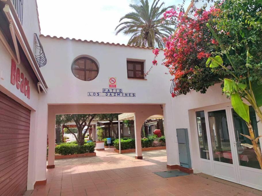 M&G Cozy Studio Apartment -Beachfront,Wifi,Aircon,Fullyequipped La Manga del Mar Menor Exterior photo