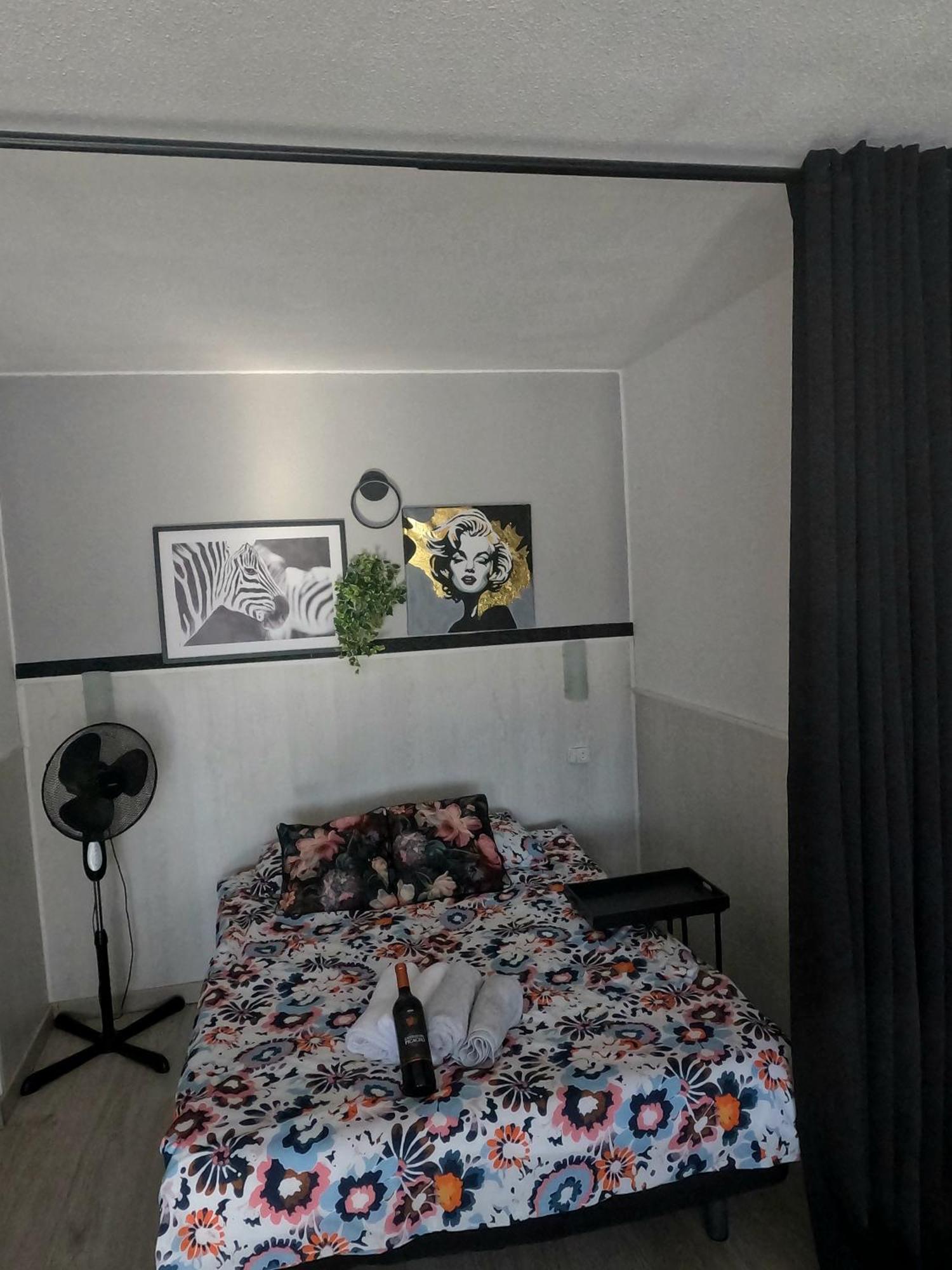 M&G Cozy Studio Apartment -Beachfront,Wifi,Aircon,Fullyequipped La Manga del Mar Menor Exterior photo