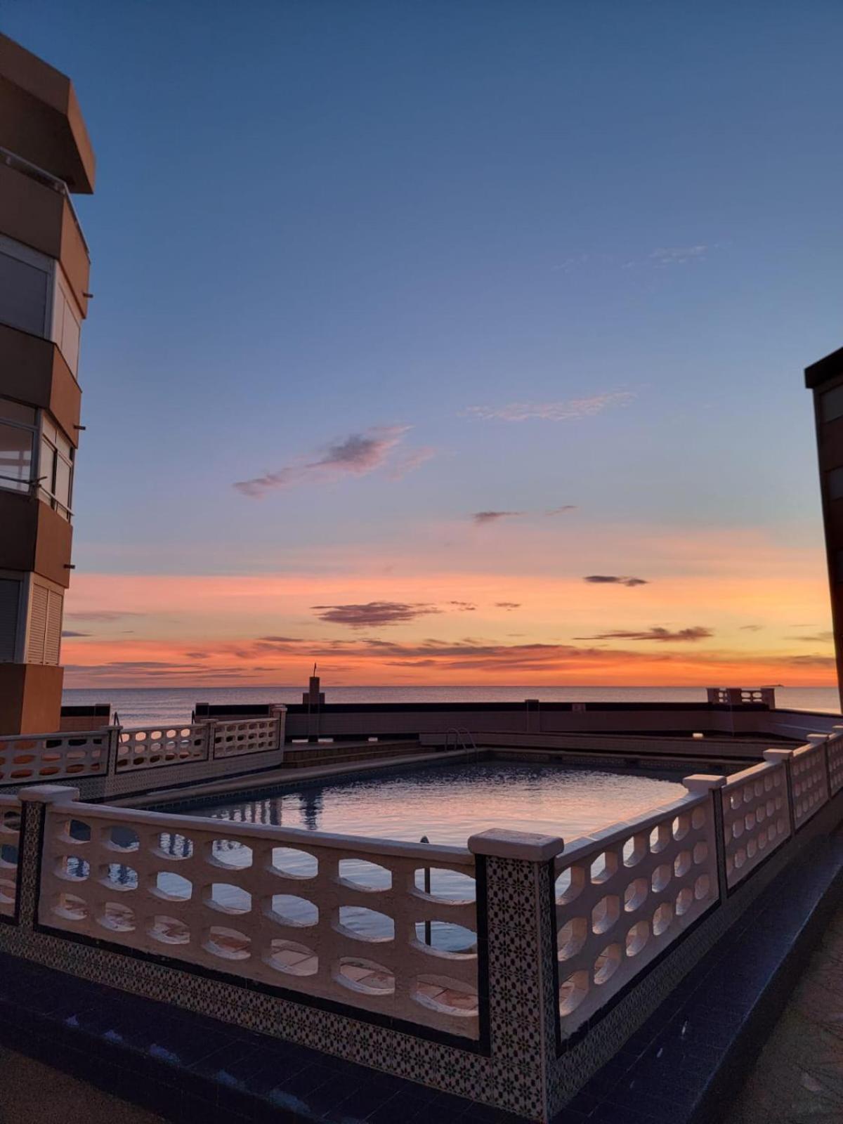 M&G Cozy Studio Apartment -Beachfront,Wifi,Aircon,Fullyequipped La Manga del Mar Menor Exterior photo