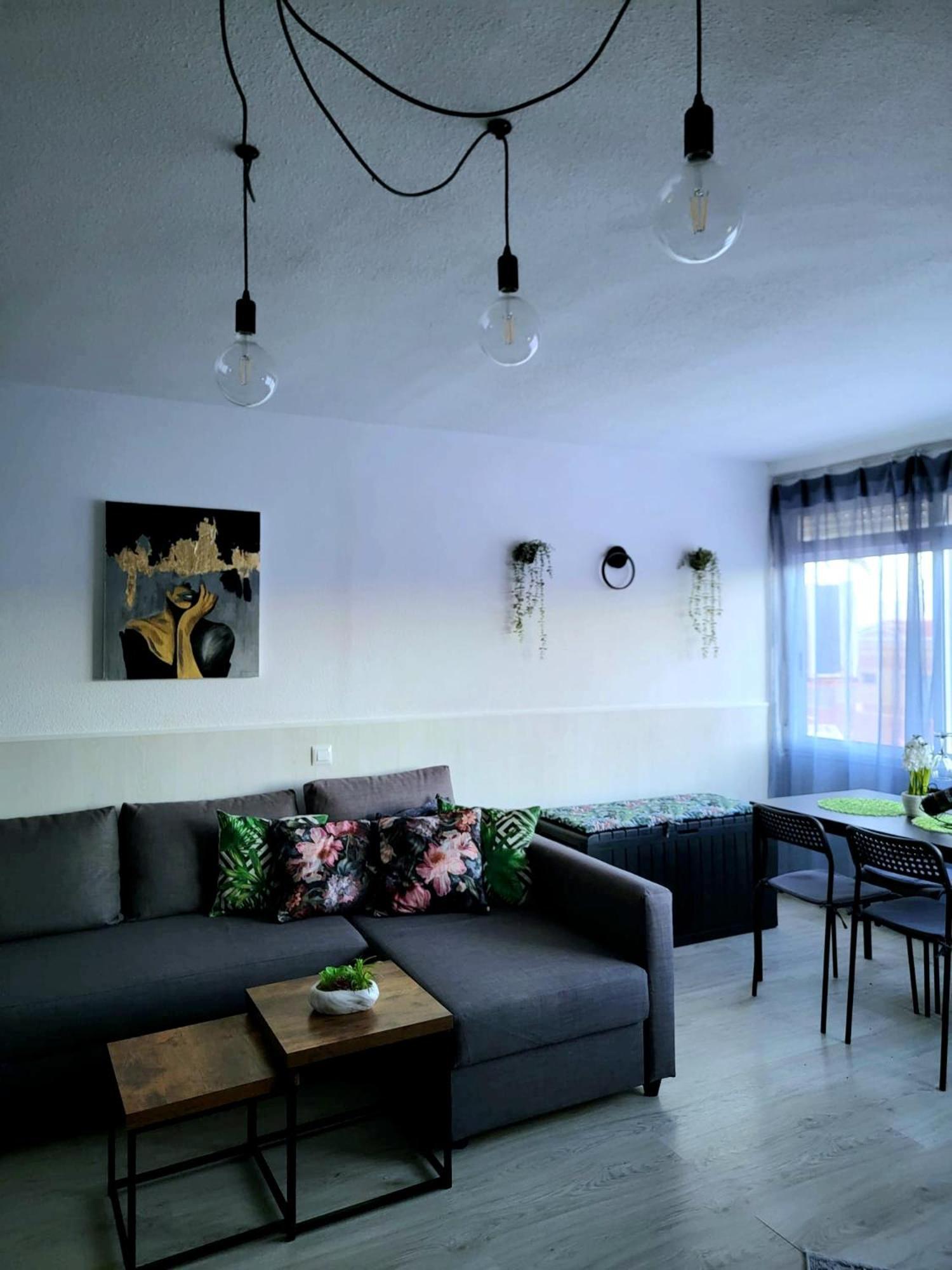 M&G Cozy Studio Apartment -Beachfront,Wifi,Aircon,Fullyequipped La Manga del Mar Menor Exterior photo